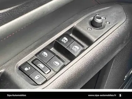 Photo 27 Jeep Compass  1.3 PHEV T4 240 ch 4xe eAWD