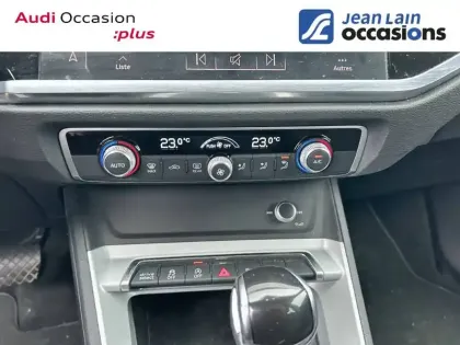 Photo 13 Audi Q3  35 TFSI 150 ch S tronic 7