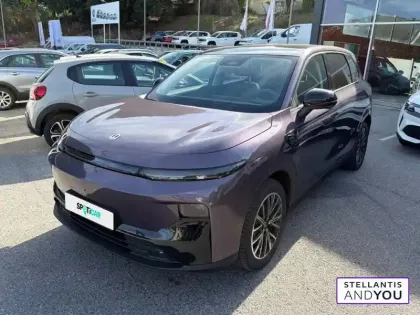 Photo 26 Leapmotor B10  BEV 67.1 kWh - 160 kW