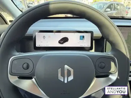 Photo 17 Leapmotor B10  BEV 67.1 kWh - 160 kW