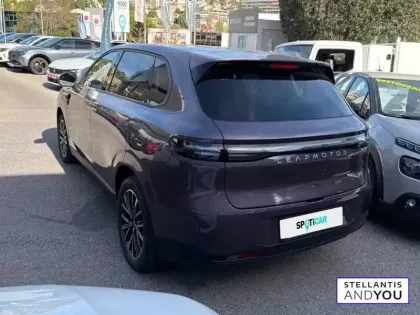 Photo 6 Leapmotor B10  BEV 67.1 kWh - 160 kW