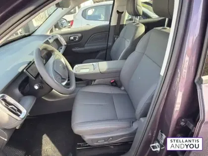 Photo 8 Leapmotor B10  BEV 67.1 kWh - 160 kW