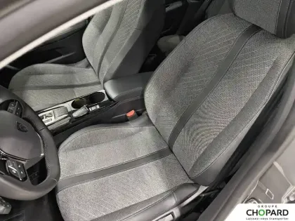 Photo 13 Peugeot 208  Hybrid 100 e-DCS6