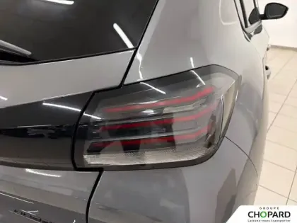 Photo 19 Peugeot 208  Hybrid 100 e-DCS6