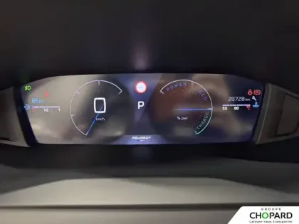 Photo 18 Peugeot 208  Hybrid 100 e-DCS6