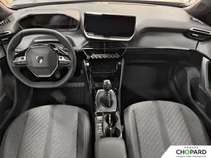 Photo 12 Peugeot 2008  PureTech 100 S&S BVM6