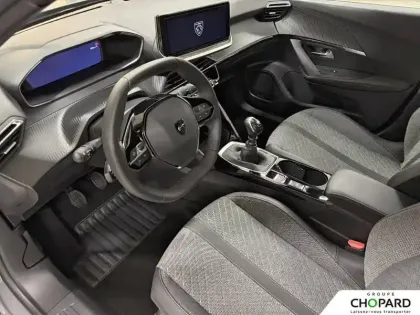 Photo 14 Peugeot 2008  PureTech 100 S&S BVM6