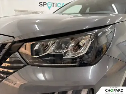 Photo 23 Peugeot 2008  PureTech 100 S&S BVM6