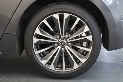 Photo 6 Toyota Corolla  Hybride 140ch