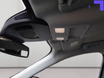 Photo 75 Ford Kuga  2.5 Duratec 190 ch FlexiFuel FHEV E85 Powershift