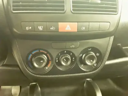 Photo 37 Opel Combo Gén. III Ph1 Base 3