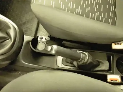 Photo 38 Opel Combo Gén. III Ph1 Base 3