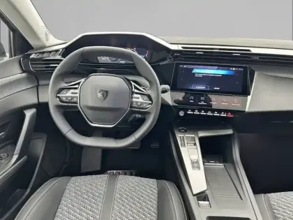 Photo 7 Peugeot 308  SW Hybrid 145 e-DCS6