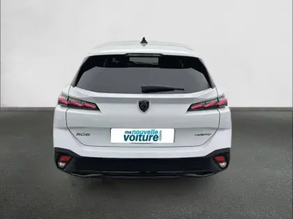 Photo 32 Peugeot 308  SW Hybrid 145 e-DCS6