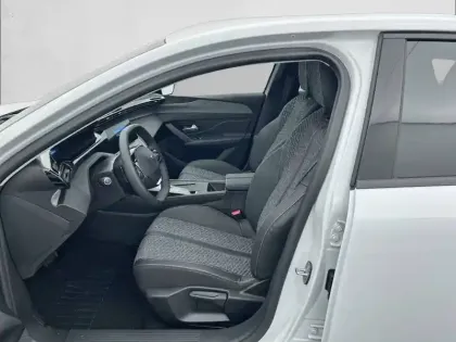 Photo 10 Peugeot 308  SW Hybrid 145 e-DCS6