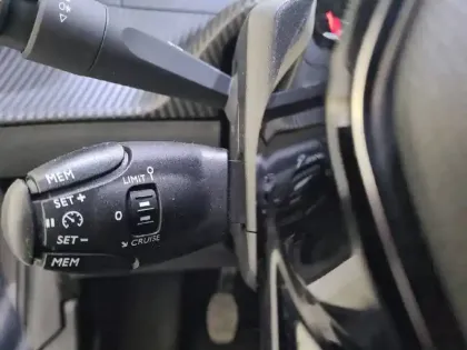 Photo 48 Peugeot 208 Gén. II Ph1 NG Style 5