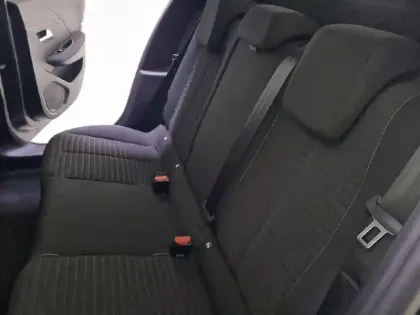 Photo 33 Peugeot 208 Gén. II Ph1 NG Style 5