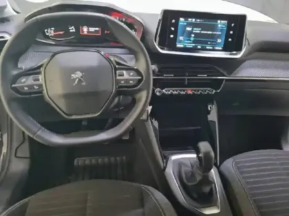 Photo 29 Peugeot 208 Gén. II Ph1 NG Style 5