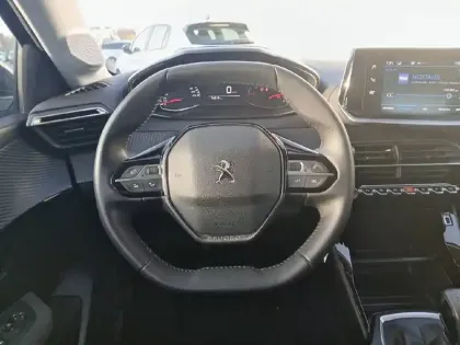 Photo 8 Peugeot 208  PureTech 75 S&S BVM5