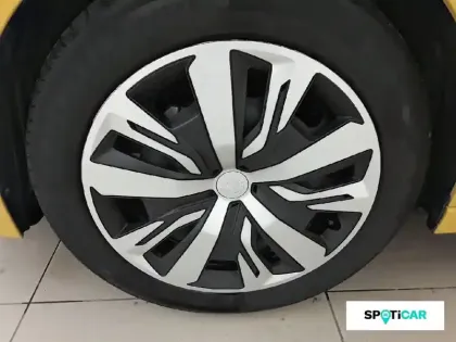 Photo 56 Peugeot 208  PureTech 75 S&S BVM5