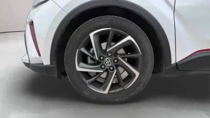 Photo 56 Toyota C-HR  Hybride 2.0L