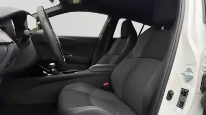 Photo 12 Toyota C-HR Gén. I Ph2 NG2 Design Ultimate 5