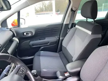 Photo 13 Citroën C3 Aircross  PureTech 110 S&S BVM5