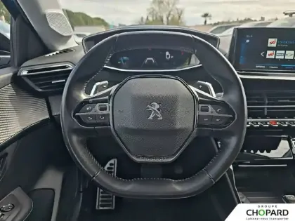 Photo 16 Peugeot 208  PureTech 130 S&S EAT8