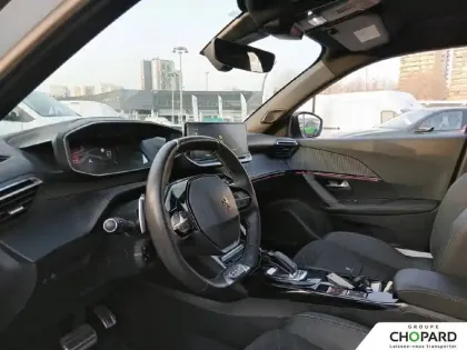 Photo 14 Peugeot 2008  PureTech 130 S&S EAT8