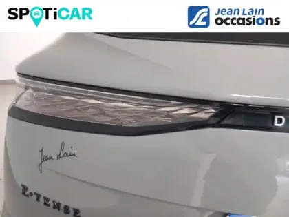 Photo 16 DS DS 7 DS7 Crossback Hybride E-Tense 225 EAT8