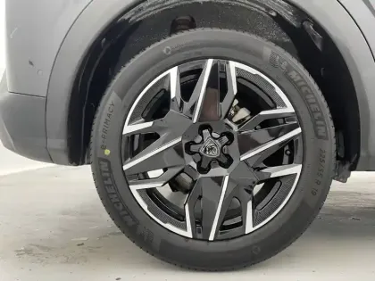 Photo 52 Peugeot 3008  Hybrid 136 e-DCS6