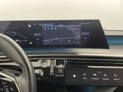 Photo 87 Peugeot 3008  Hybrid 136 e-DCS6