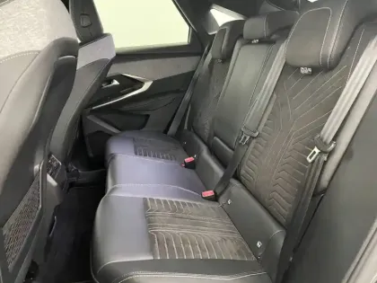 Photo 14 Peugeot 3008  Hybrid 136 e-DCS6