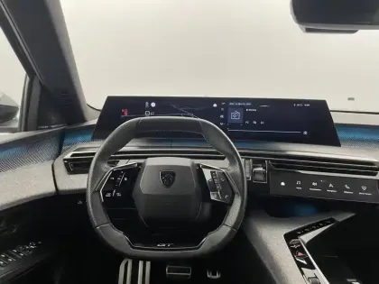 Photo 21 Peugeot 3008  Hybrid 136 e-DCS6