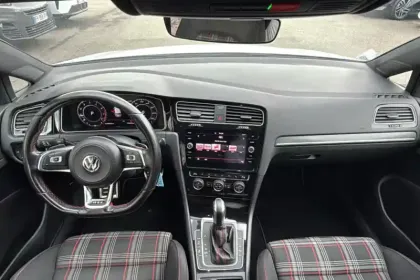 Photo 17 Volkswagen Golf  2.0 TSI 245 DSG7