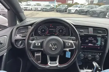 Photo 16 Volkswagen Golf  2.0 TSI 245 DSG7