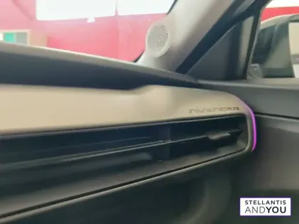 Photo 18 Jeep Avenger  115 kW 4x2