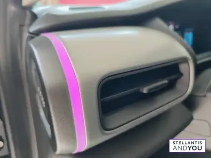 Photo 15 Jeep Avenger  115 kW 4x2