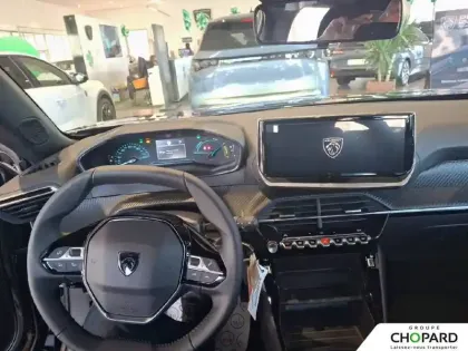 Photo 14 Peugeot 2008  Hybrid 110 e-DCS6