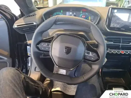 Photo 16 Peugeot 2008  Hybrid 110 e-DCS6