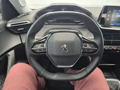 Photo 30 Peugeot 2008 Gén. II Ph1 NG Active Pack 5