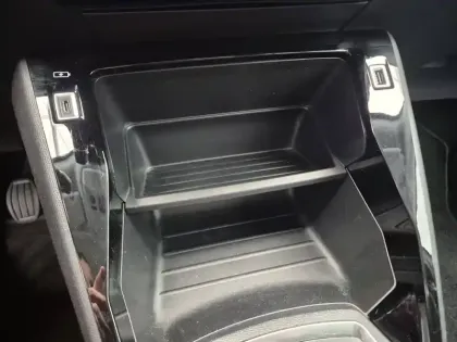 Photo 28 Peugeot 2008 Gén. II Ph1 NG Active Pack 5