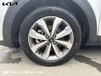 Photo 14 Kia Stonic  1.0 T-GDi 100 ch ISG BVM5 Active