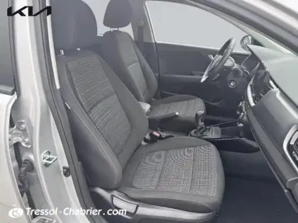 Photo 8 Kia Stonic  1.0 T-GDi 100 ch ISG BVM5 Active