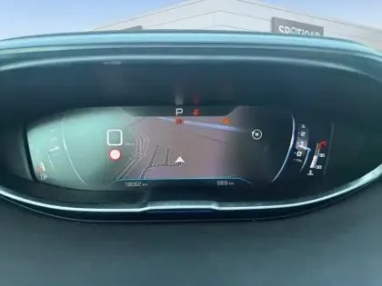 Photo 20 Peugeot 3008  PureTech 130ch S&S EAT8 Allure Pack