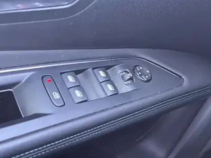 Photo 19 Peugeot 3008  PureTech 130ch S&S EAT8 Allure Pack