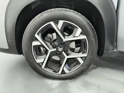 Photo 14 Citroën C3 Aircross  PureTech 110 S&S BVM6 Shine Pack