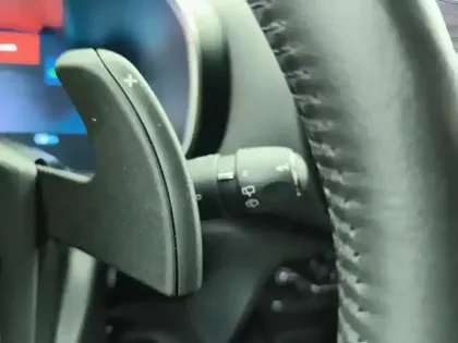 Photo 17 Citroën C5 aircross  Hybride Rechargeable 225 e-EAT8 Shine Pack