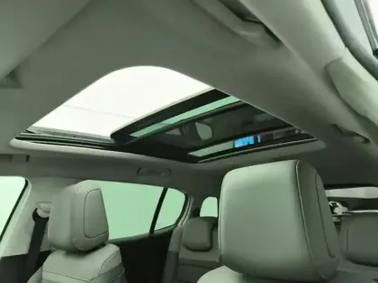 Photo 24 Citroën C5 aircross  Hybride Rechargeable 225 e-EAT8 Shine Pack