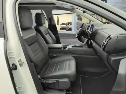 Photo 8 Citroën C5 aircross  Hybride Rechargeable 225 e-EAT8 Shine Pack